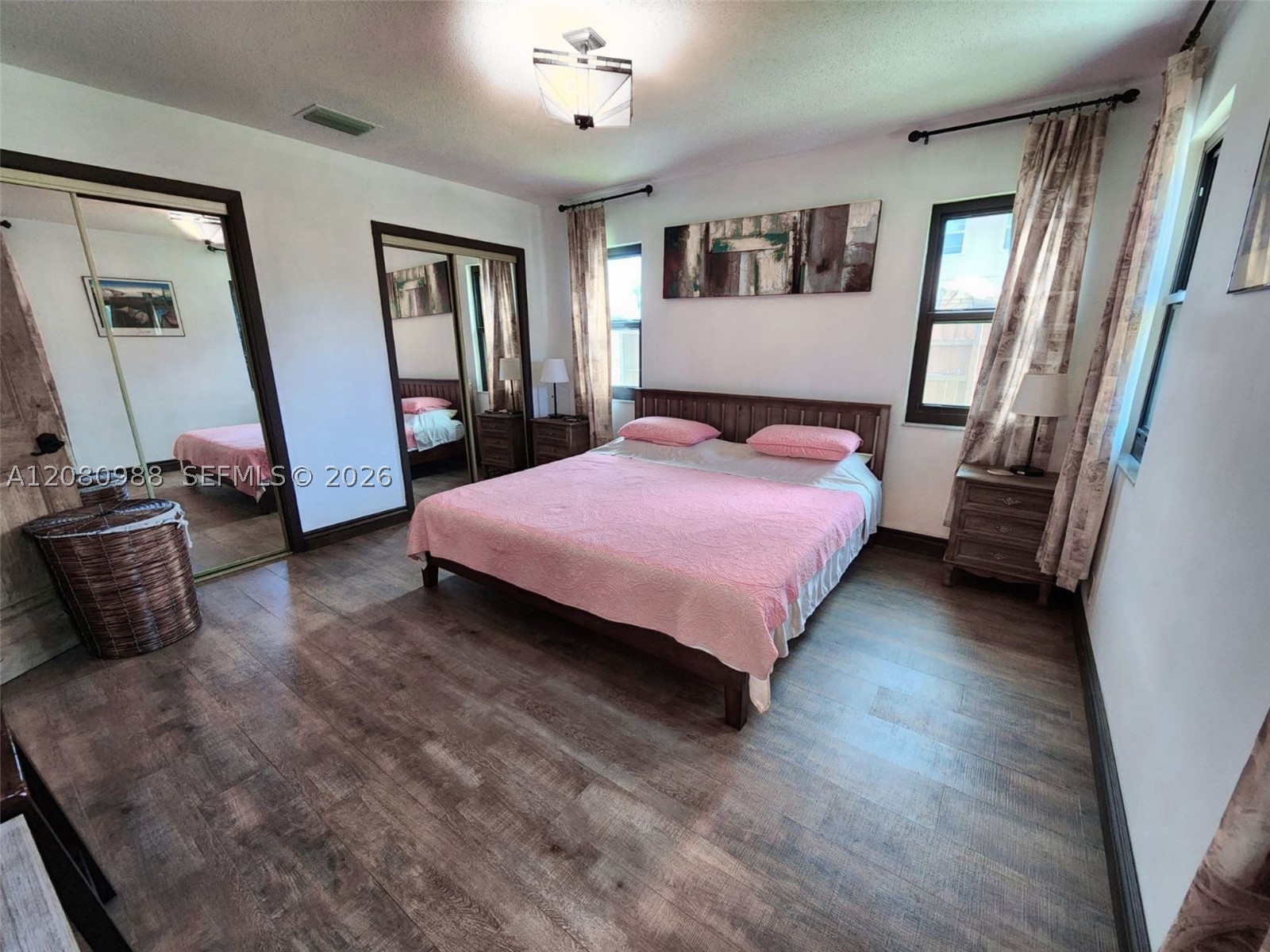 635 NE 3rd St, Dania Beach FL 33004
