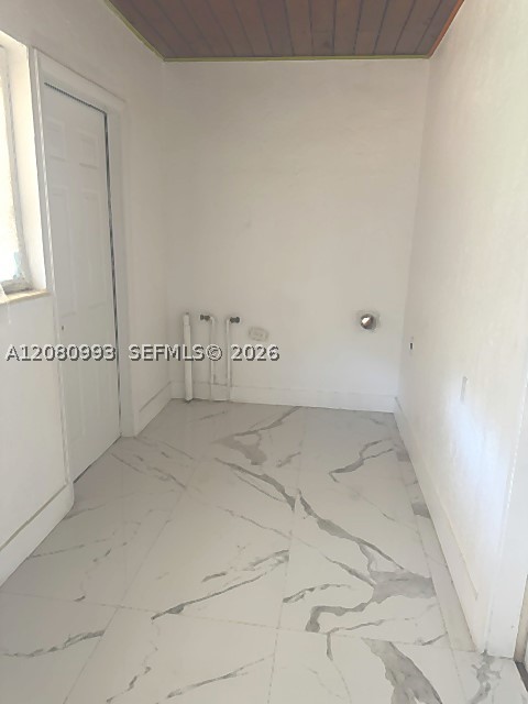 156 NW 88th St, El Portal FL 33150