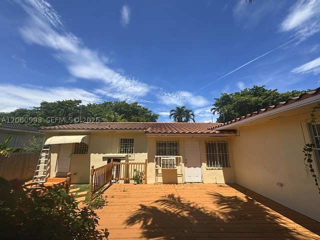 156 NW 88th St, El Portal FL 33150