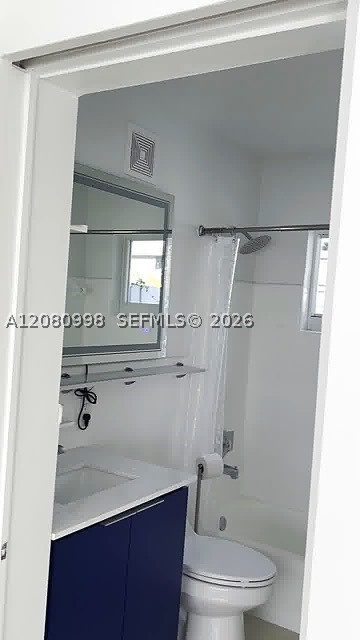 638 SW 5th Ave #B, Fort Lauderdale FL 33315