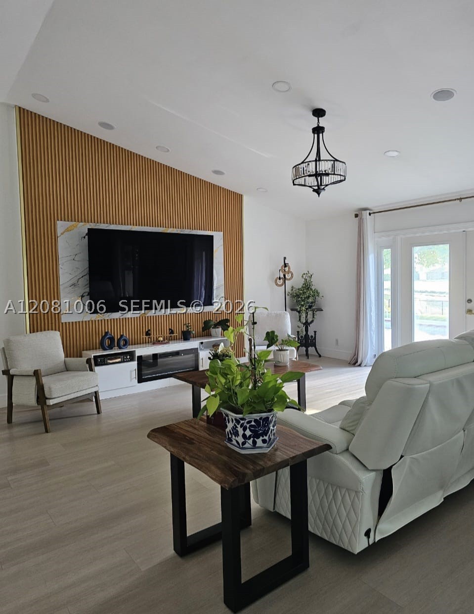 145 Waterway Rd #0, Royal Palm Beach FL 33411