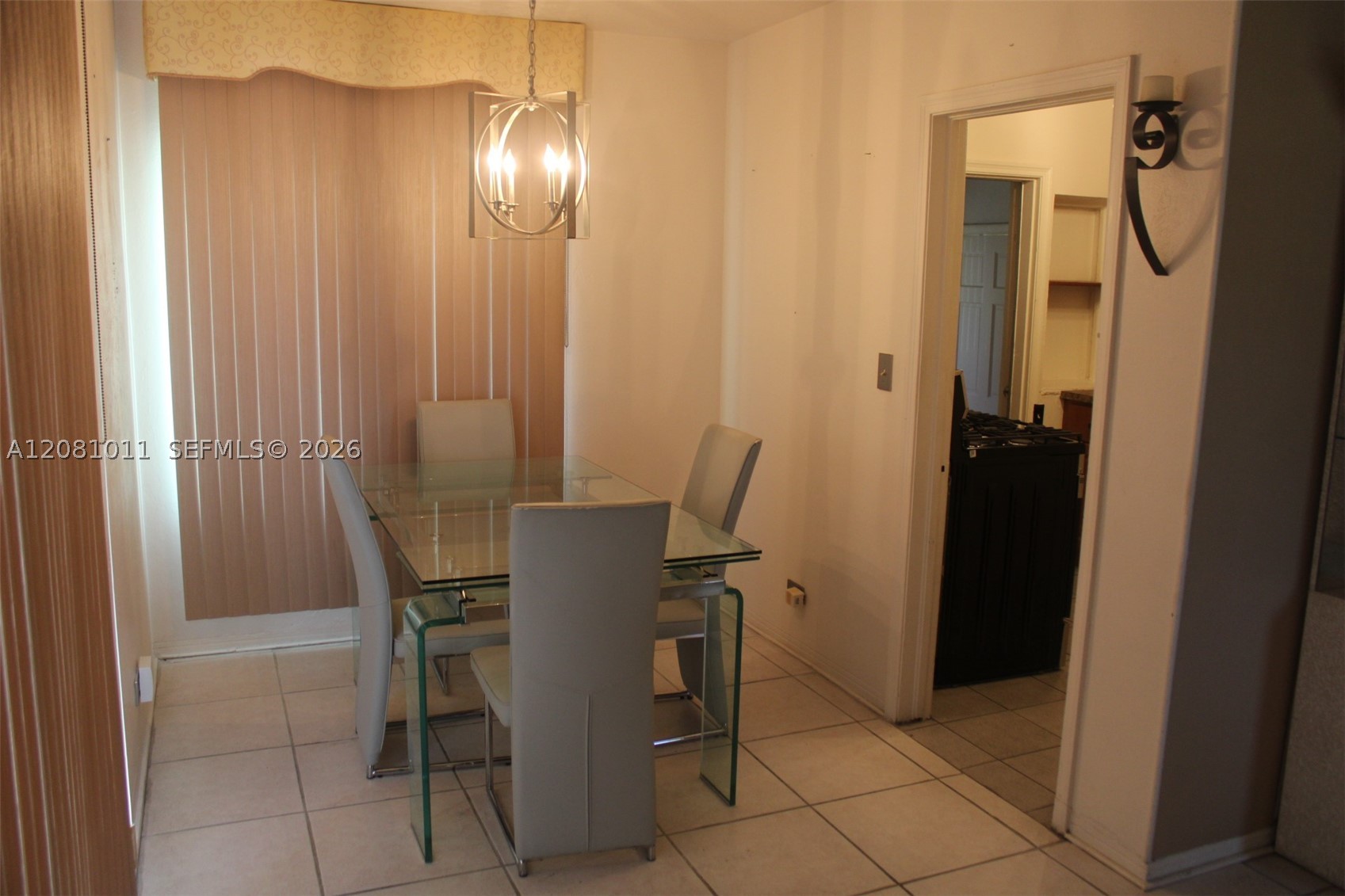 665 NW 50th St, Miami FL 33127