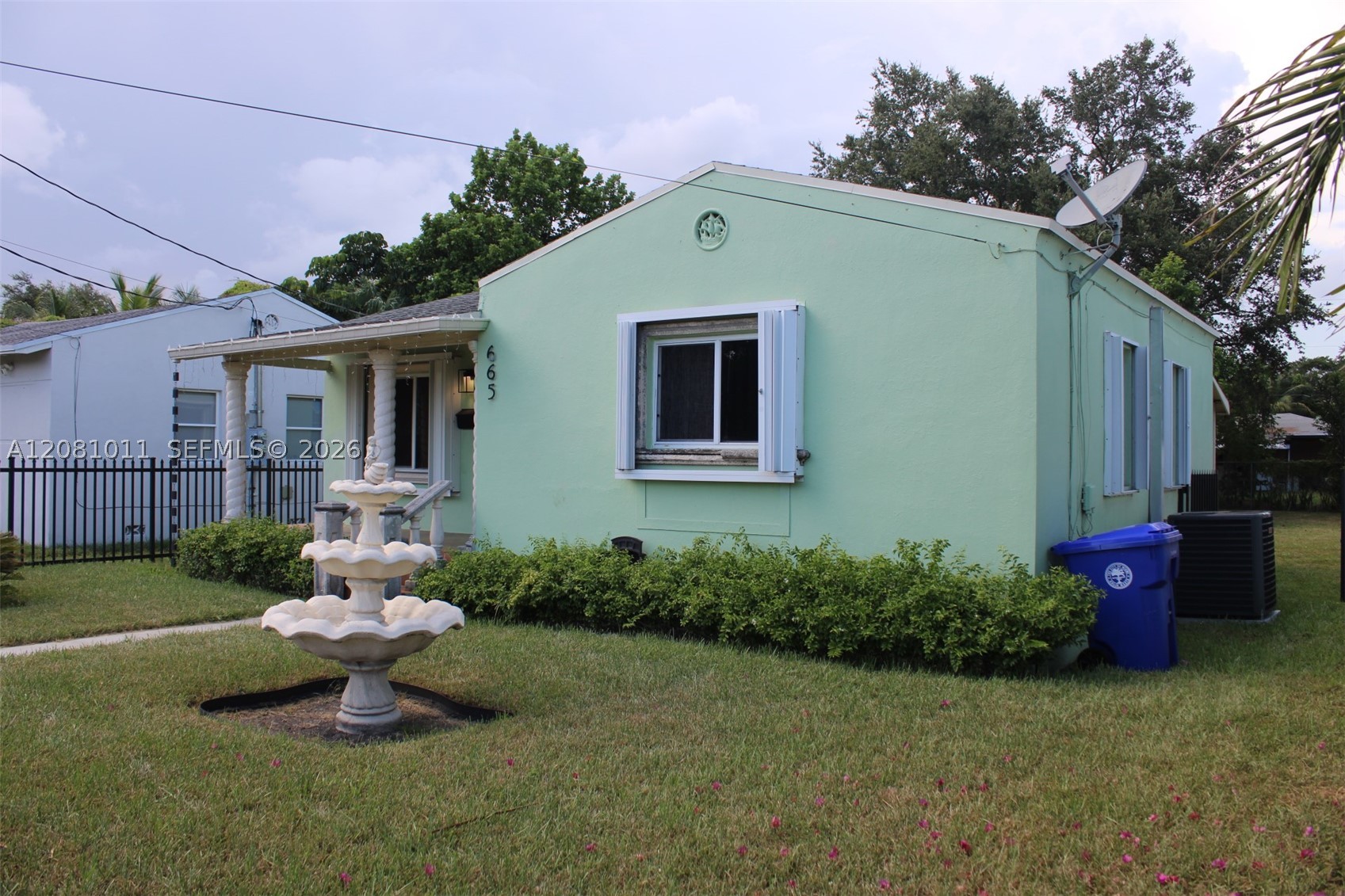 665 NW 50th St, Miami FL 33127