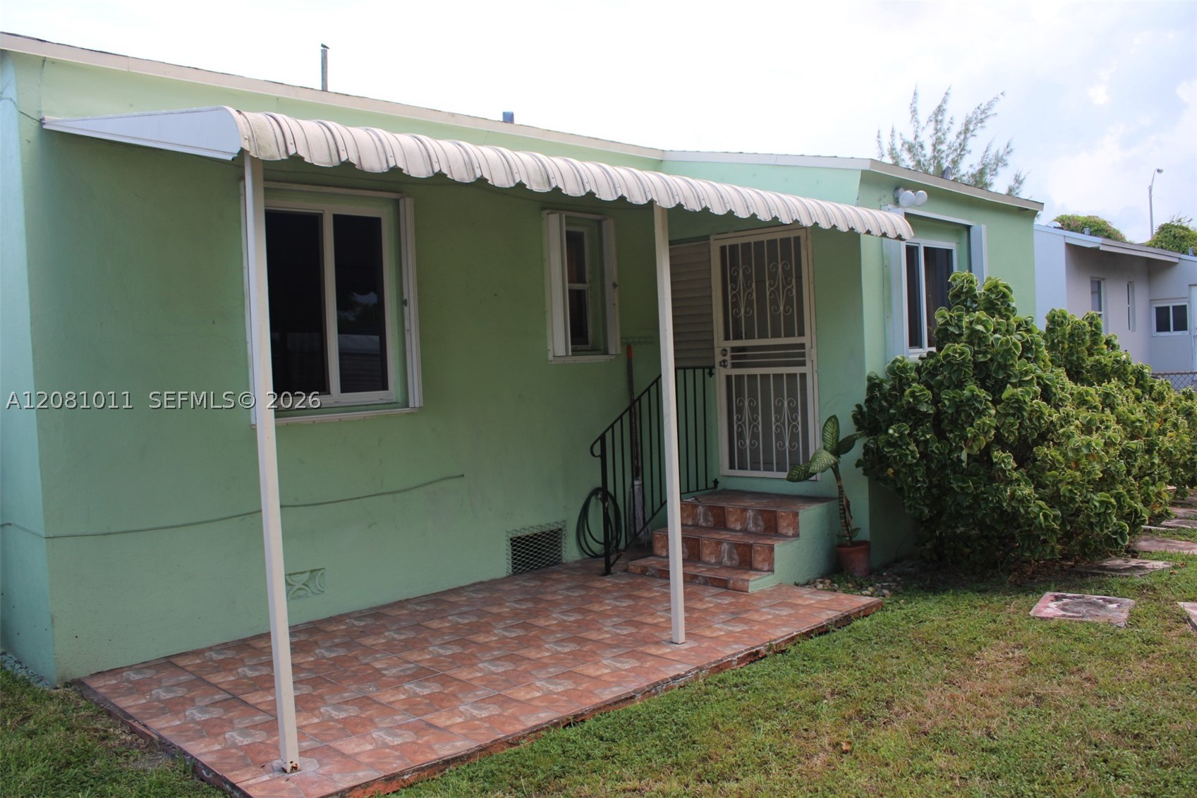 665 NW 50th St, Miami FL 33127