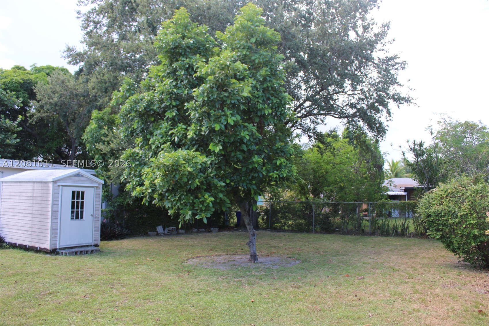 665 NW 50th St, Miami FL 33127