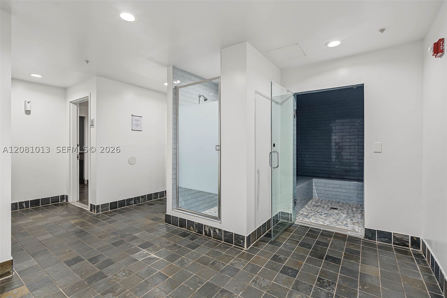 10 SW South River Dr #1106, Miami FL 33130