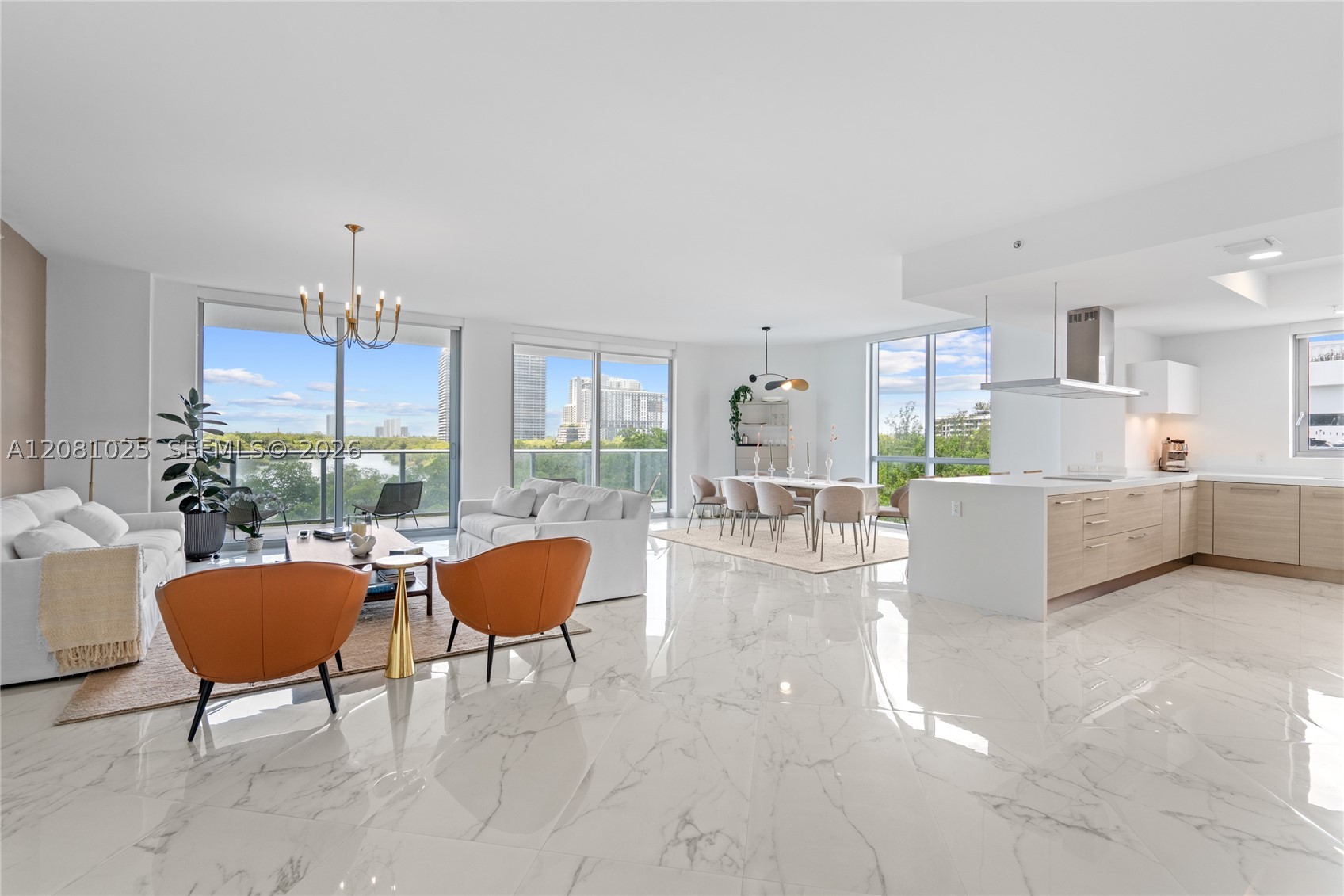 17111 Biscayne Blvd #402, North Miami Beach FL 33160