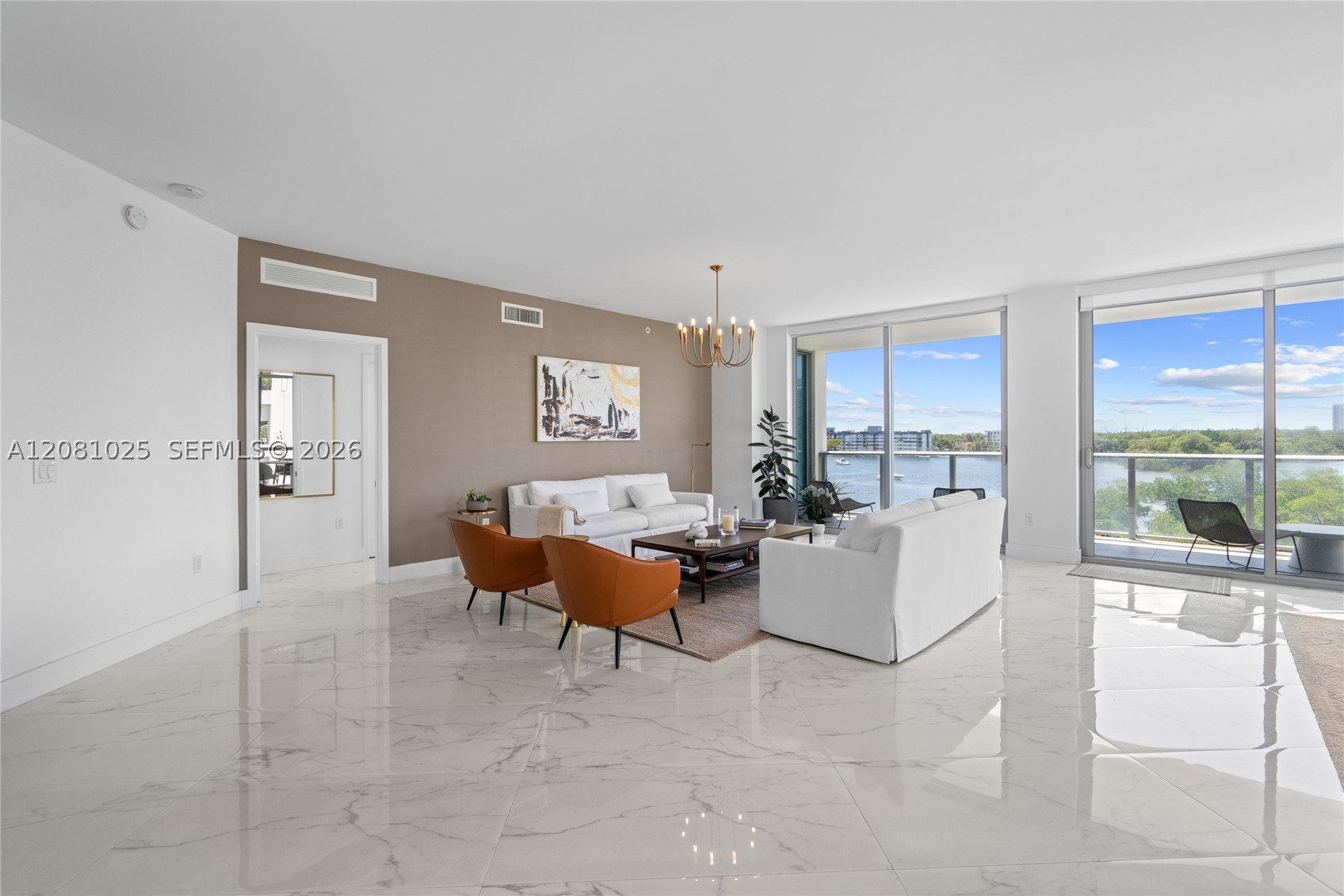 17111 Biscayne Blvd #402, North Miami Beach FL 33160