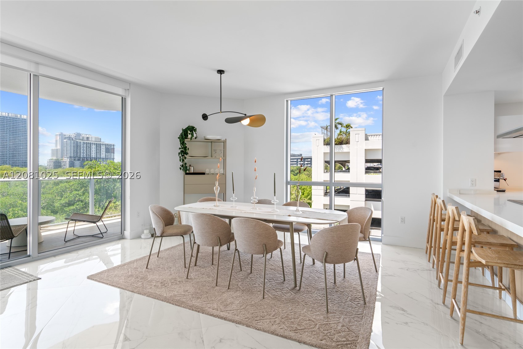 17111 Biscayne Blvd #402, North Miami Beach FL 33160