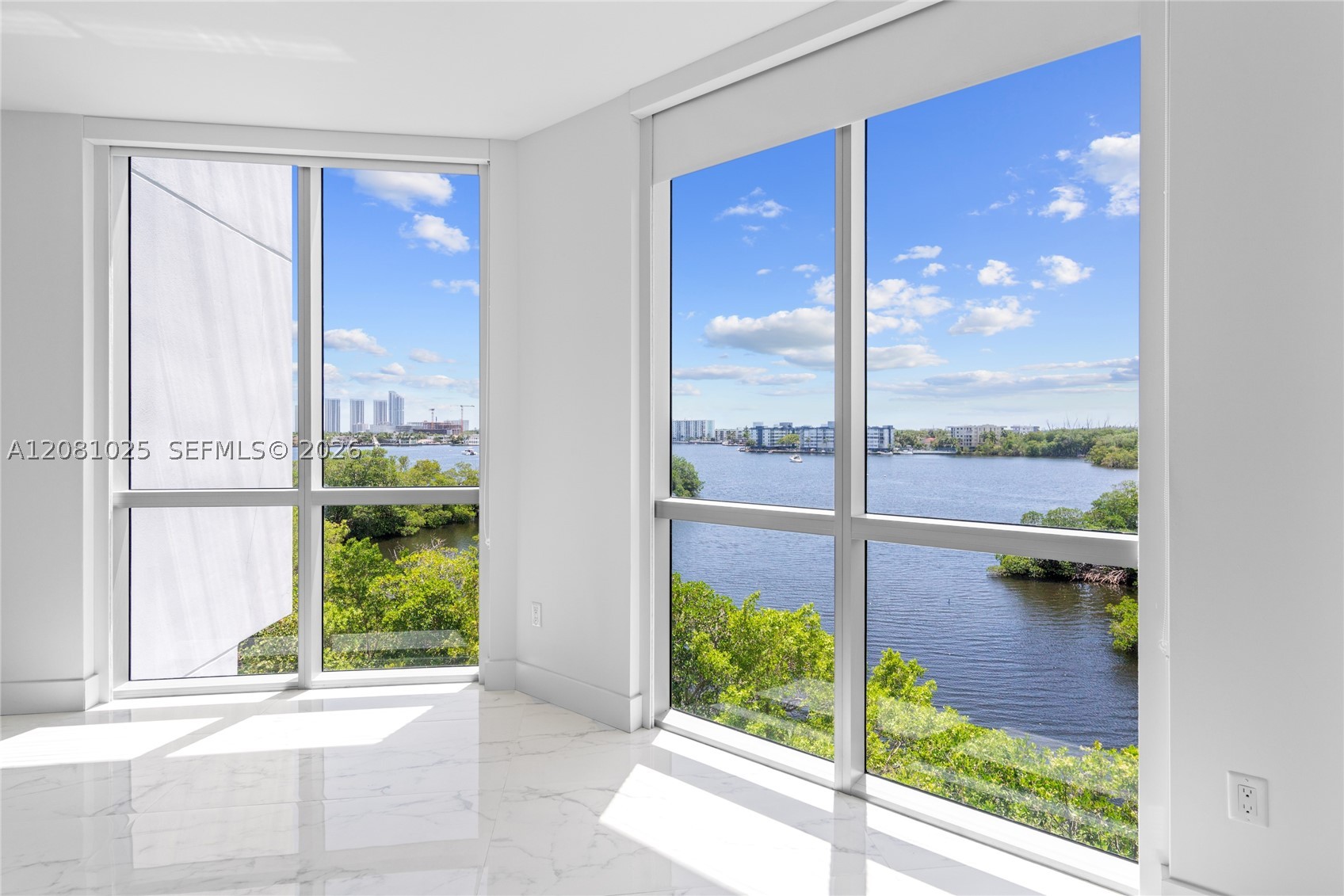 17111 Biscayne Blvd #402, North Miami Beach FL 33160