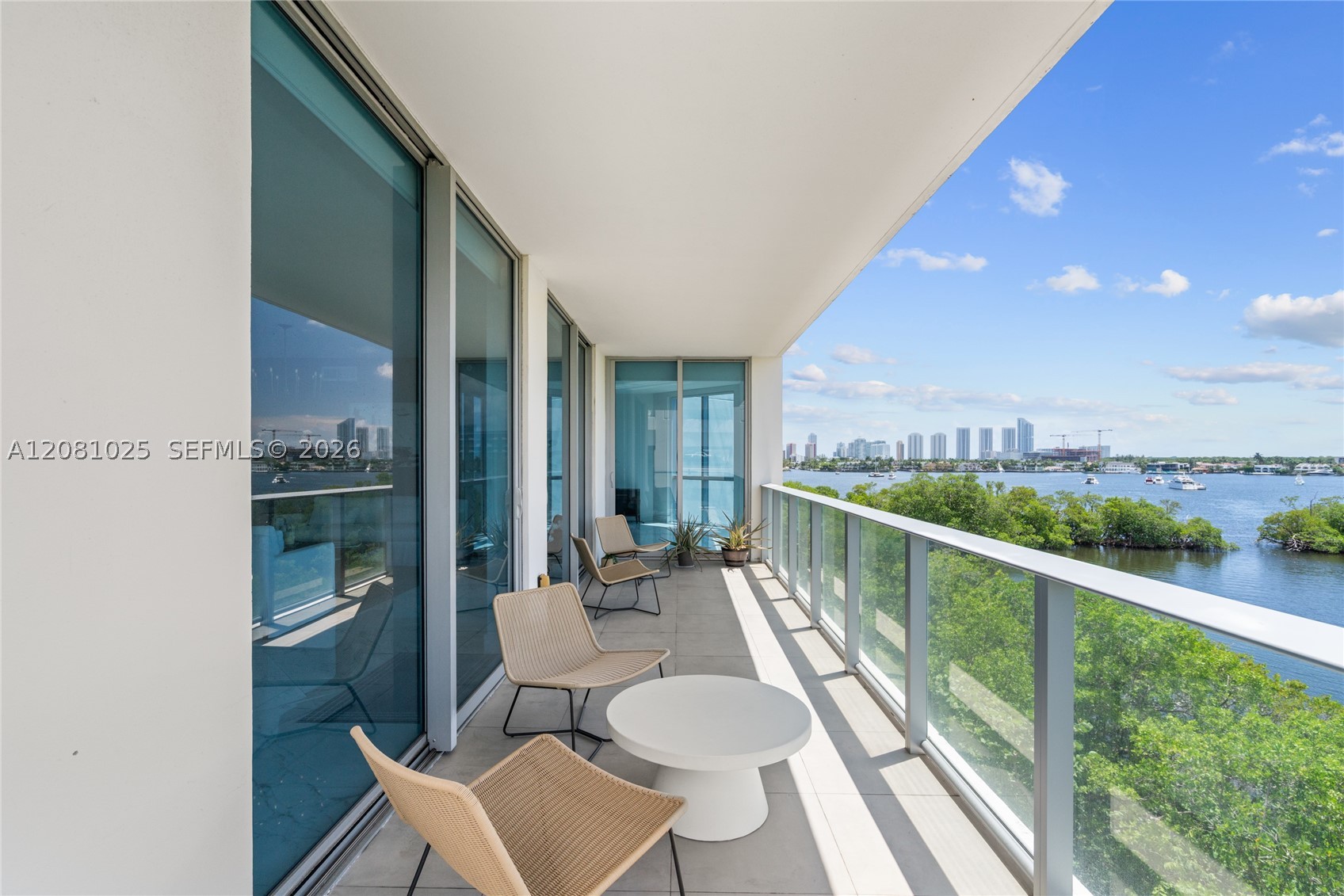 17111 Biscayne Blvd #402, North Miami Beach FL 33160
