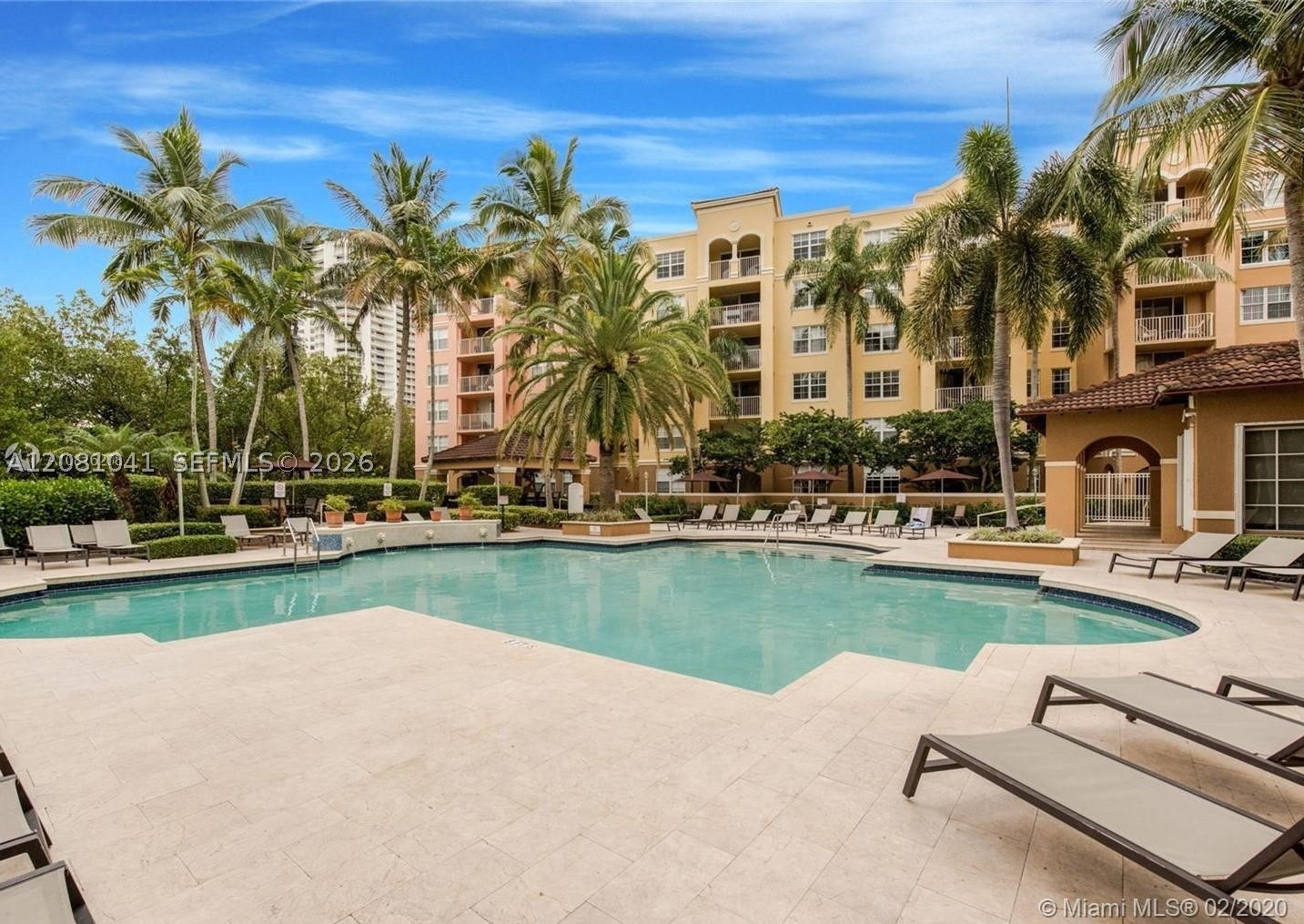 19999 E COUNTRY CLUB DR #1401, Aventura FL 33180