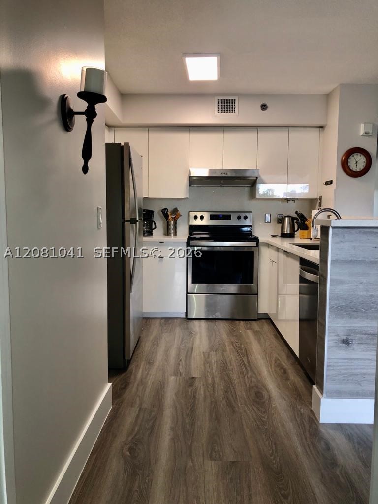 19999 E COUNTRY CLUB DR #1401, Aventura FL 33180
