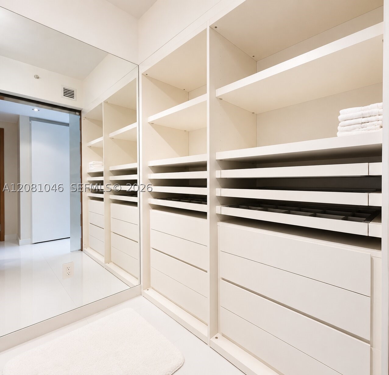 17121 Collins Ave #1905, Sunny Isles Beach FL 33160