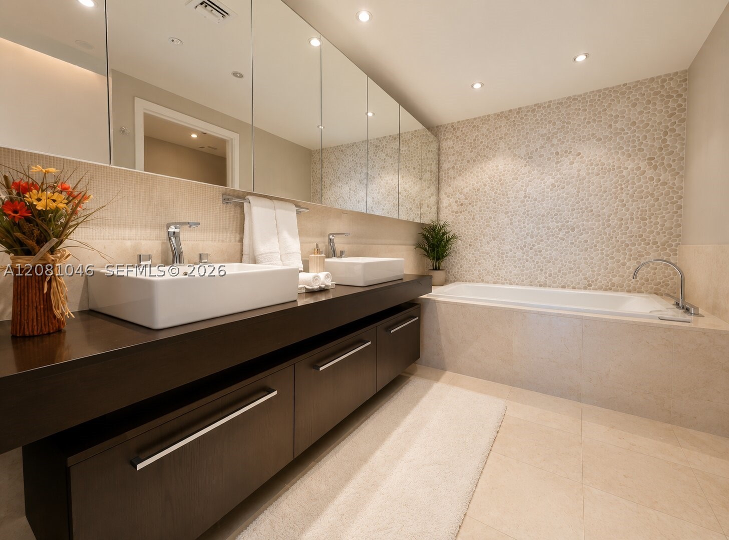 17121 Collins Ave #1905, Sunny Isles Beach FL 33160