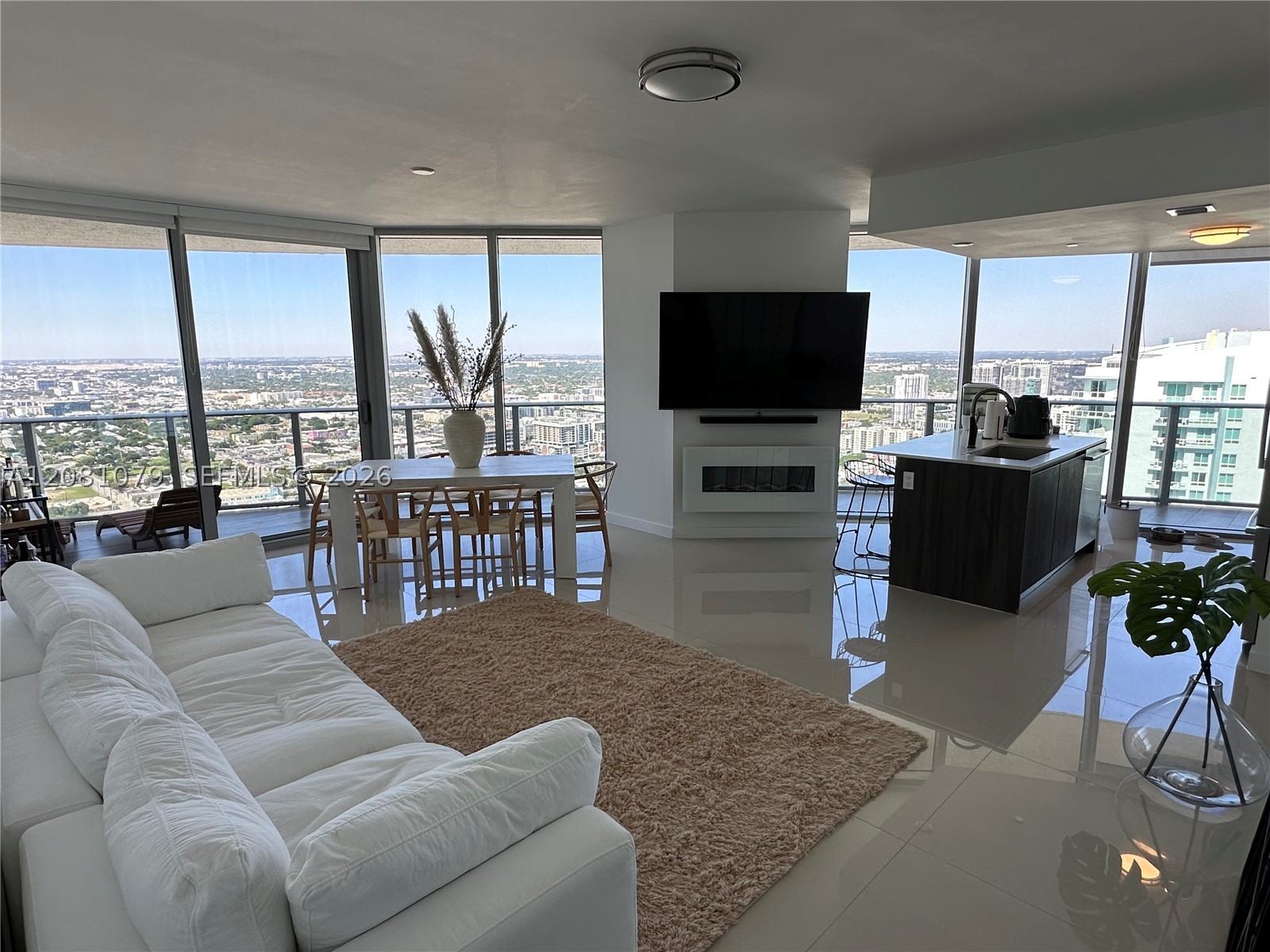 488 NE 18th St #4701, Miami FL 33132