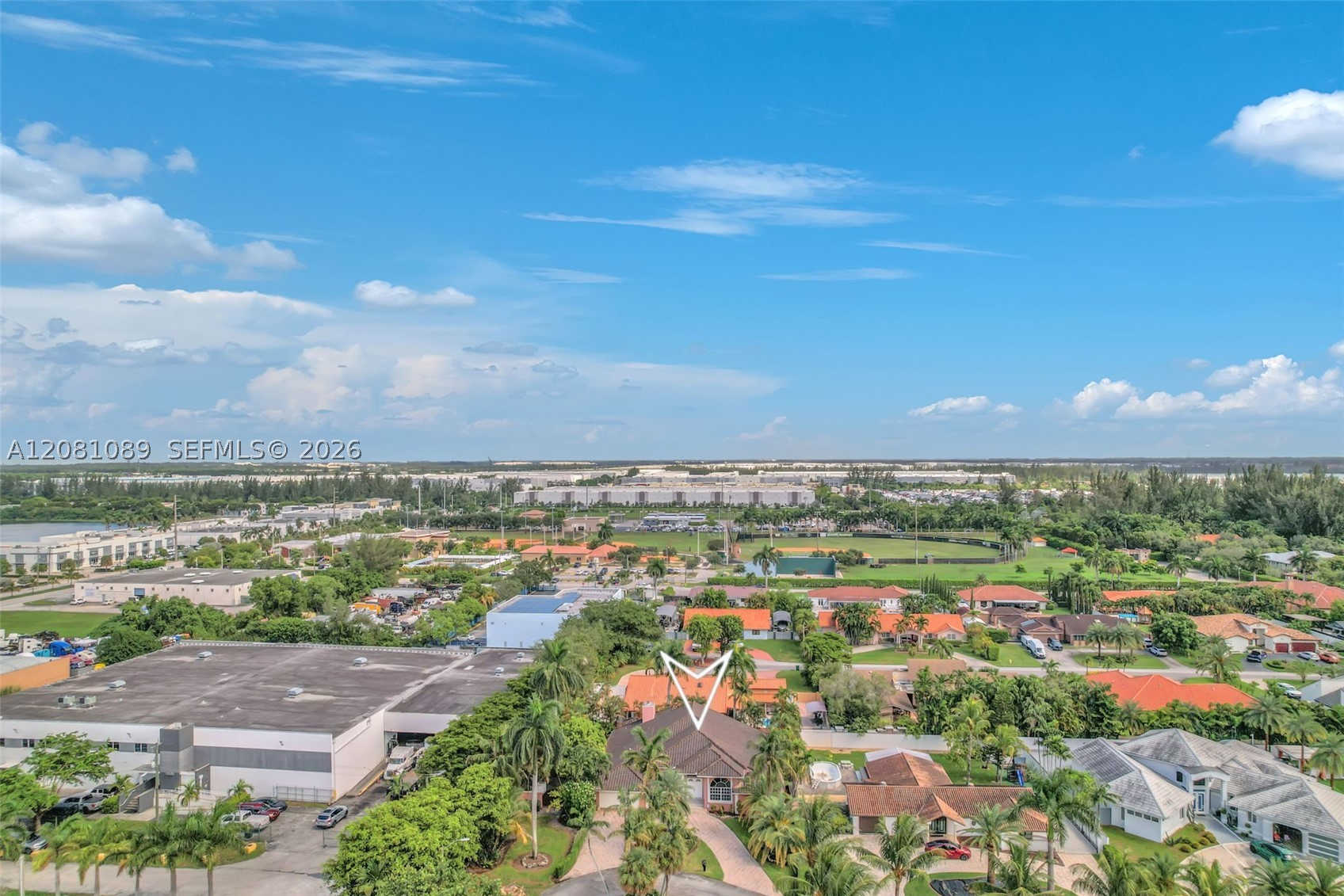 10485 NW 132nd St, Hialeah Gardens FL 33018