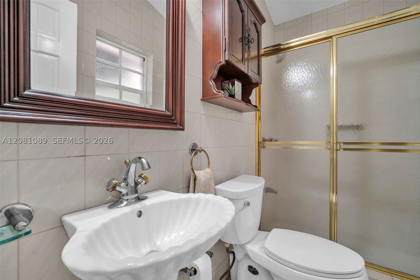 10485 NW 132nd St, Hialeah Gardens FL 33018