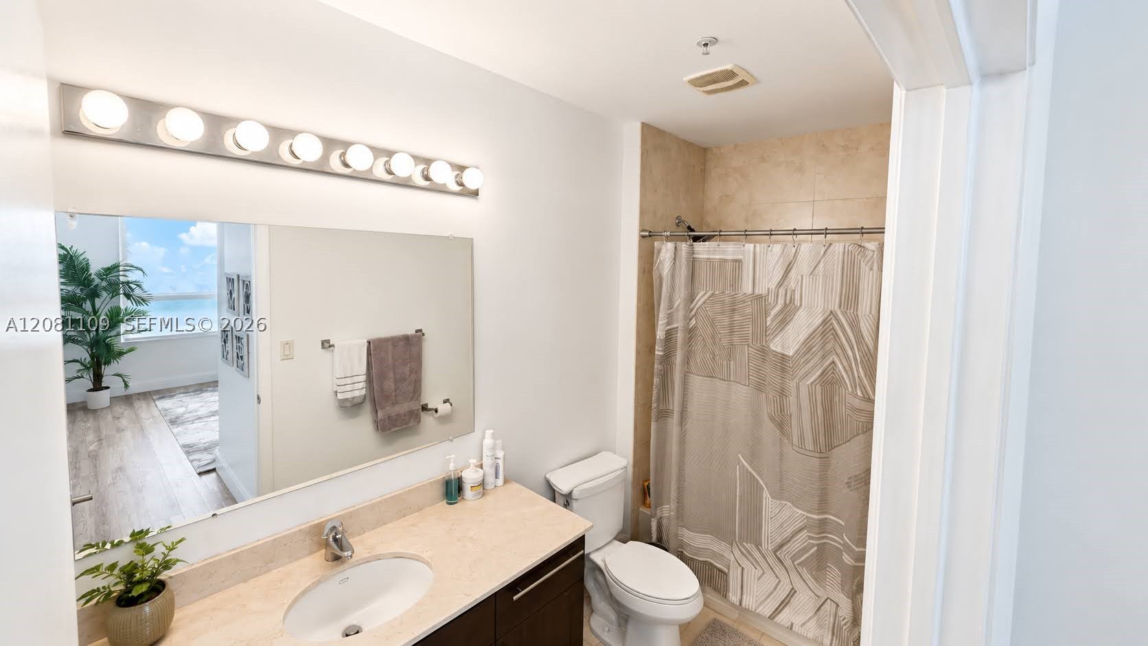 1900 N Bayshore Dr #504, Miami FL 33132