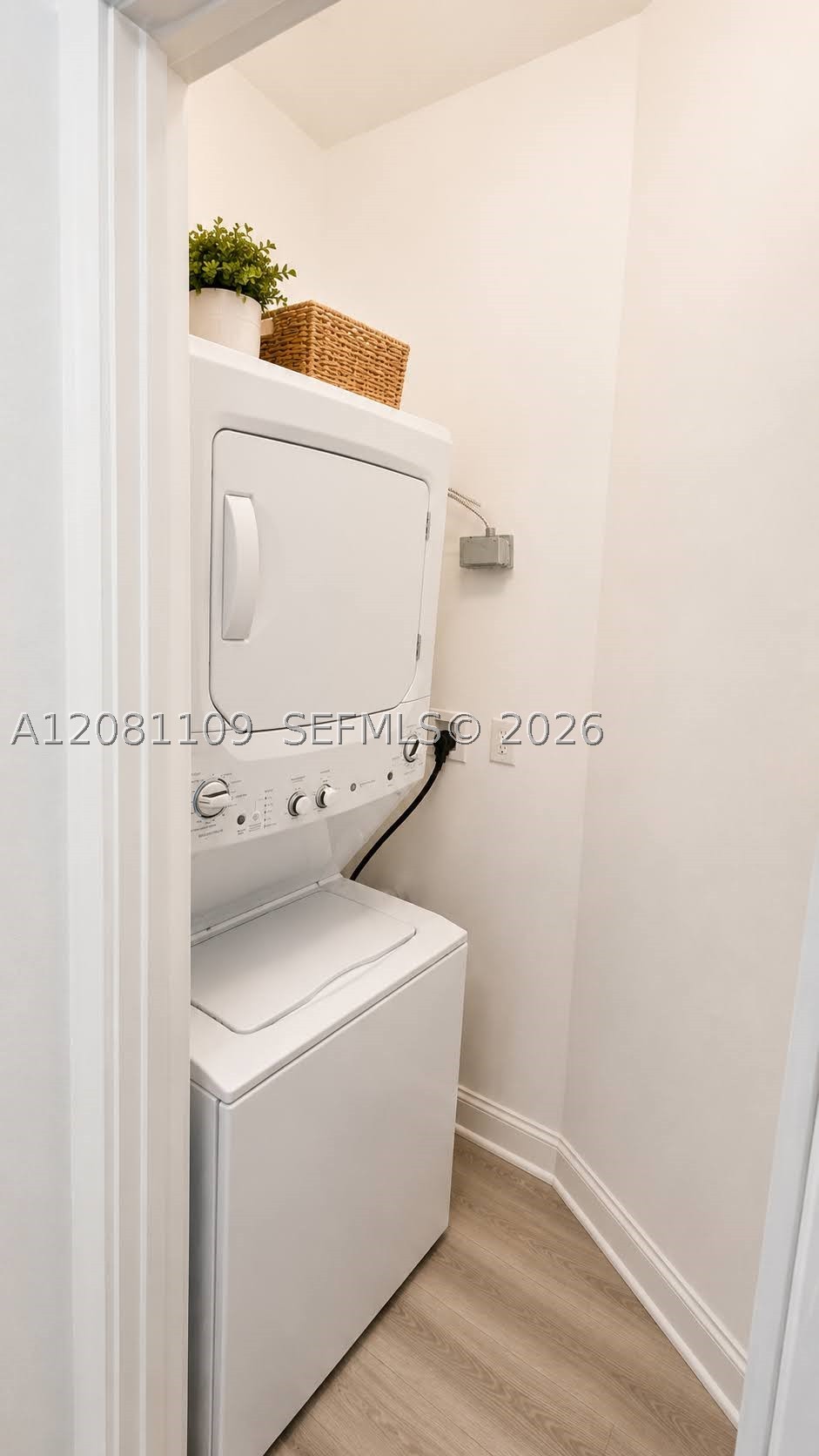 1900 N Bayshore Dr #504, Miami FL 33132