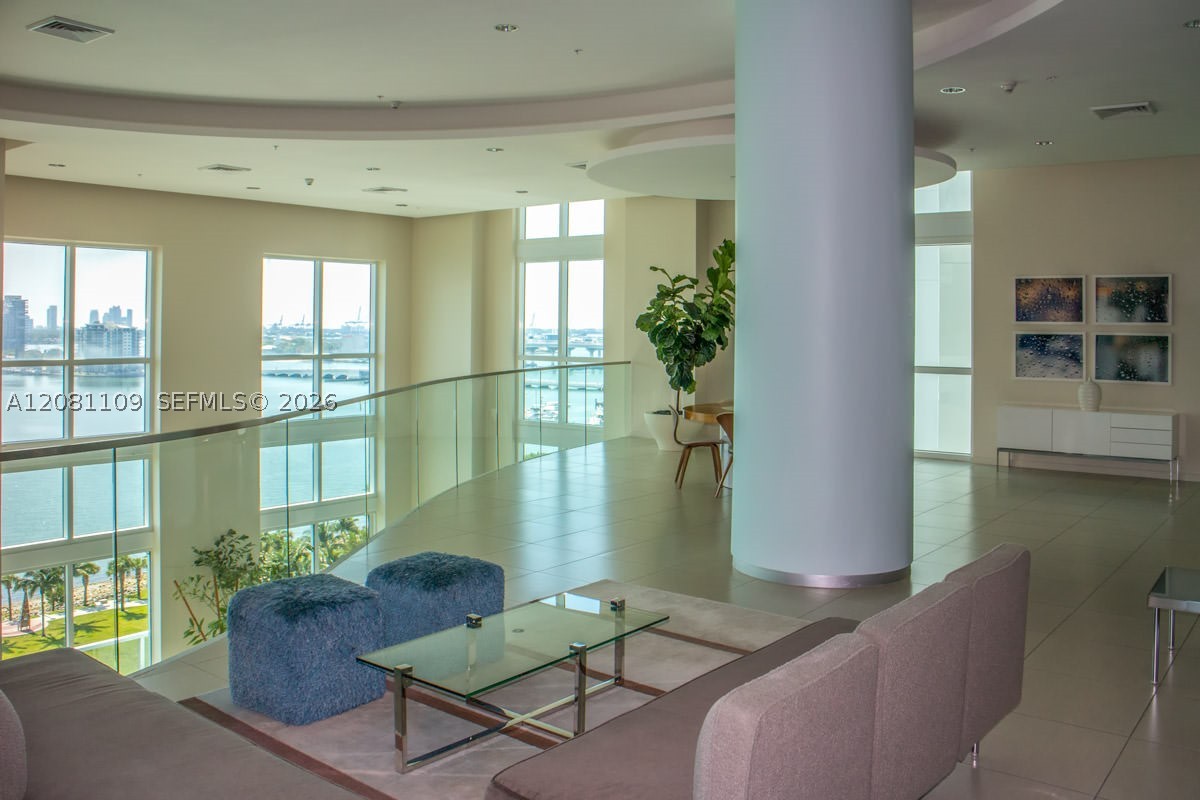 1900 N Bayshore Dr #504, Miami FL 33132