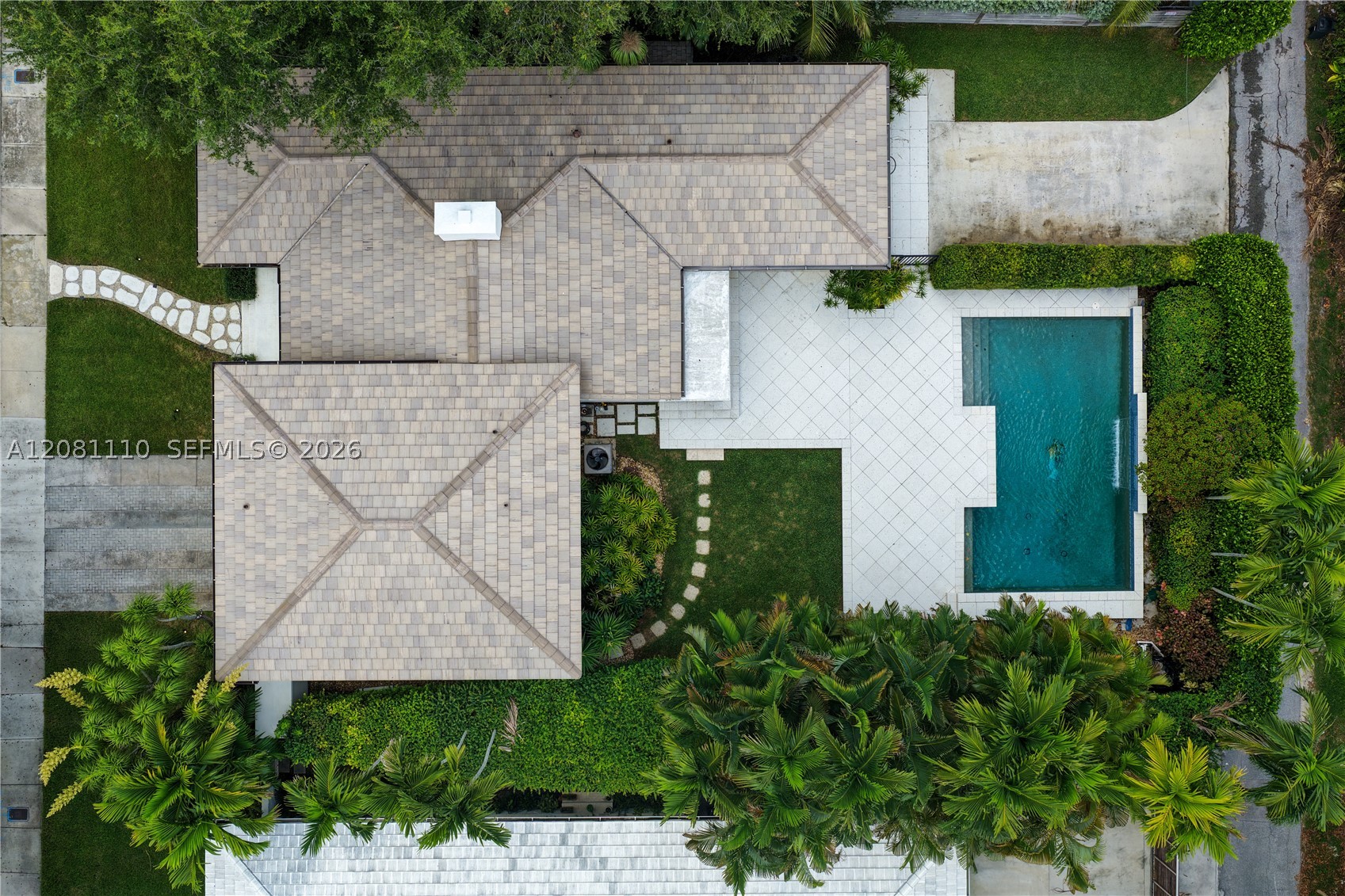 1065 NE 96th St, Miami Shores FL 33138