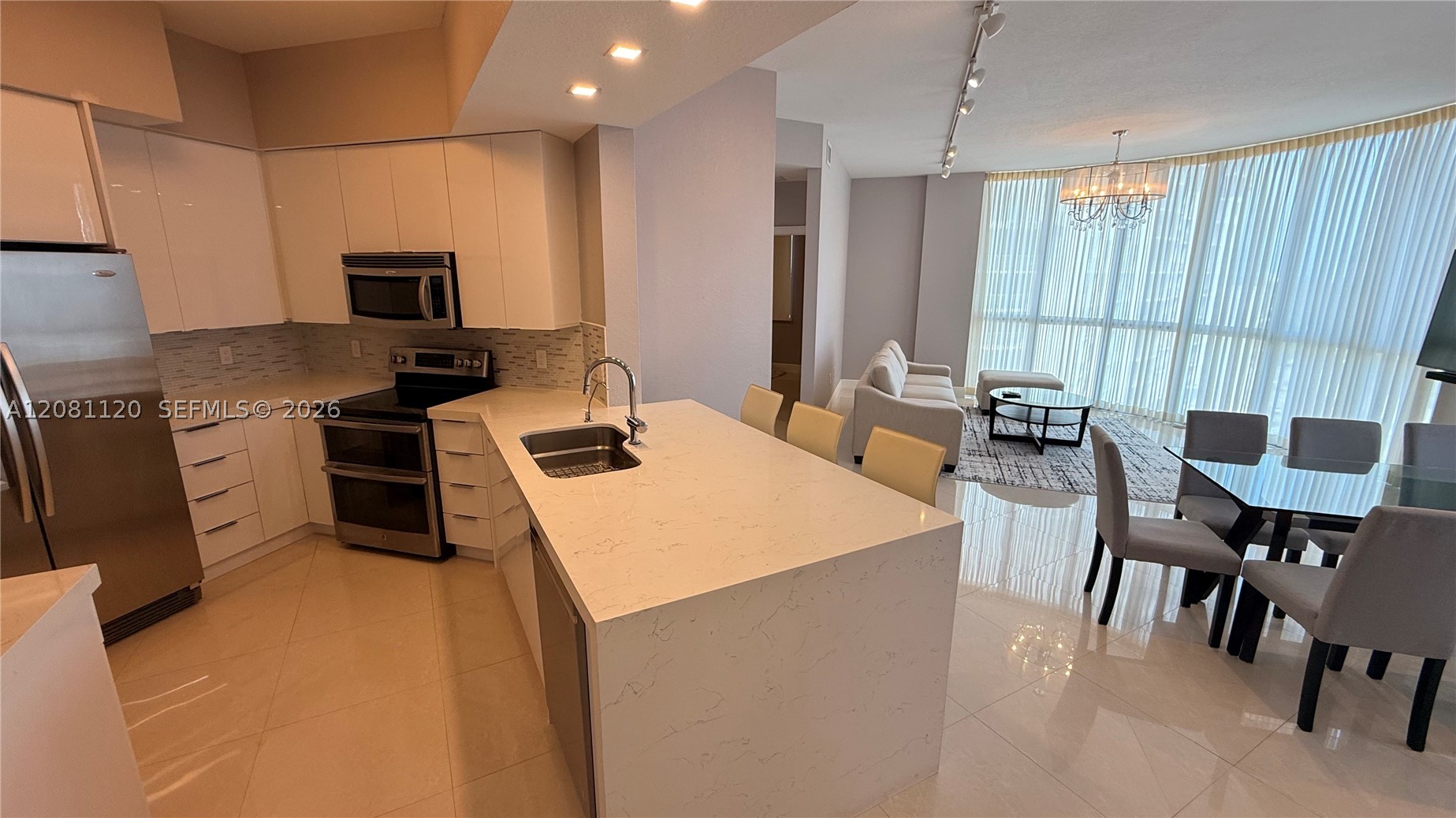 1830 Radius Dr #1114, Hollywood FL 33020
