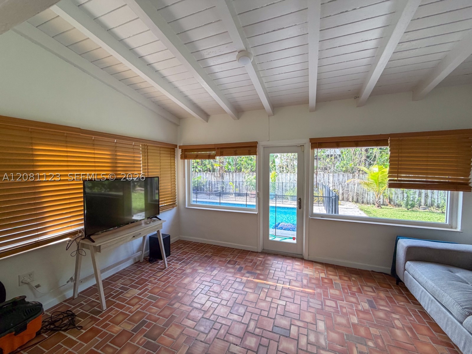 441 NE 53rd St #0, Miami FL 33137