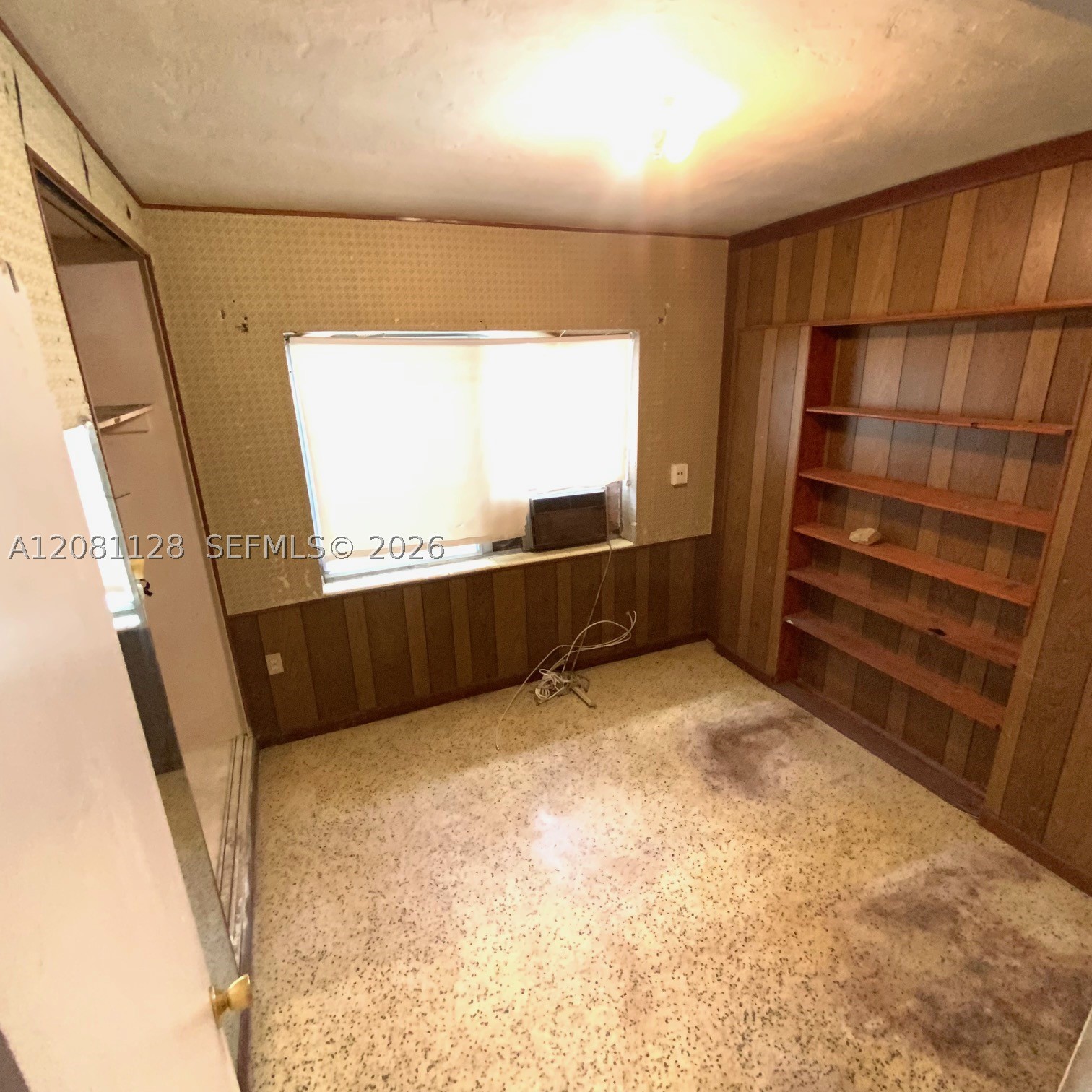 651 Jann Ave, Opa Locka FL 33054
