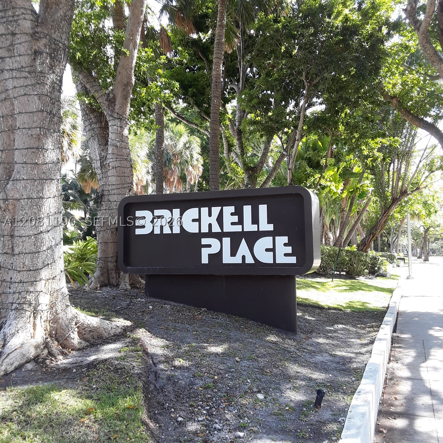 1865 Brickell Ave #A1602, Miami FL 33129