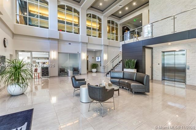 21150 Point PL #LPH 2902, Aventura FL 33180
