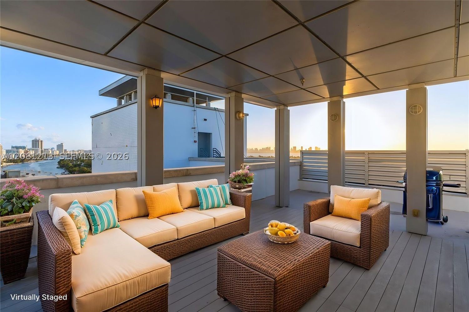 201 Aqua Ave #PH4, Miami Beach FL 33141