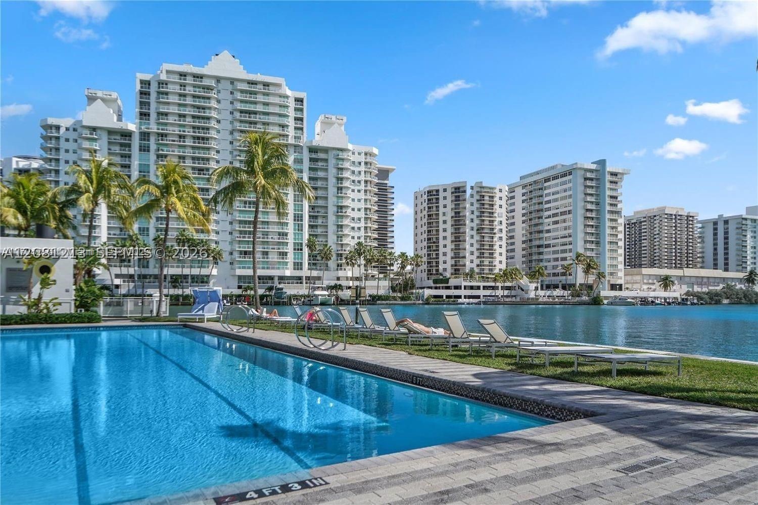 201 Aqua Ave #PH4, Miami Beach FL 33141