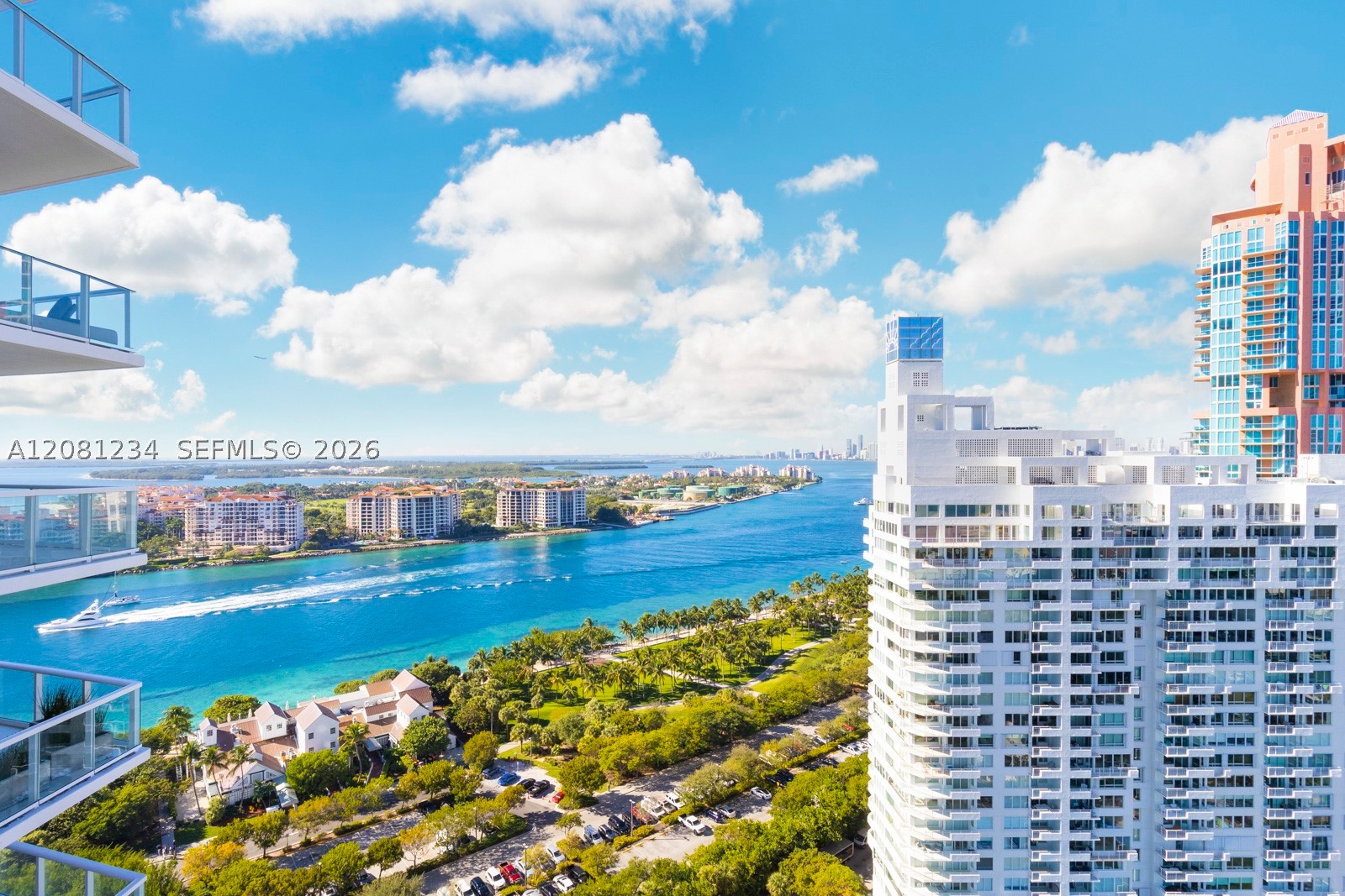 100 S Pointe Dr #2409, Miami Beach FL 33139