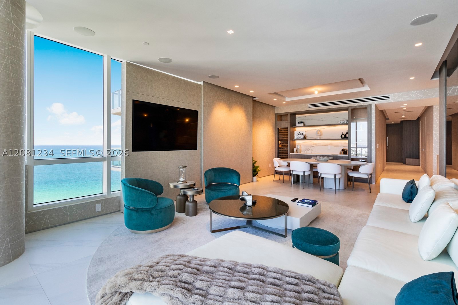 100 S Pointe Dr #2409, Miami Beach FL 33139