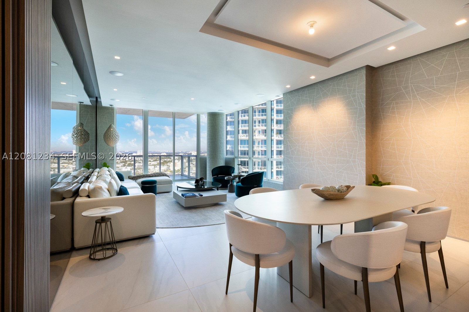 100 S Pointe Dr #2409, Miami Beach FL 33139