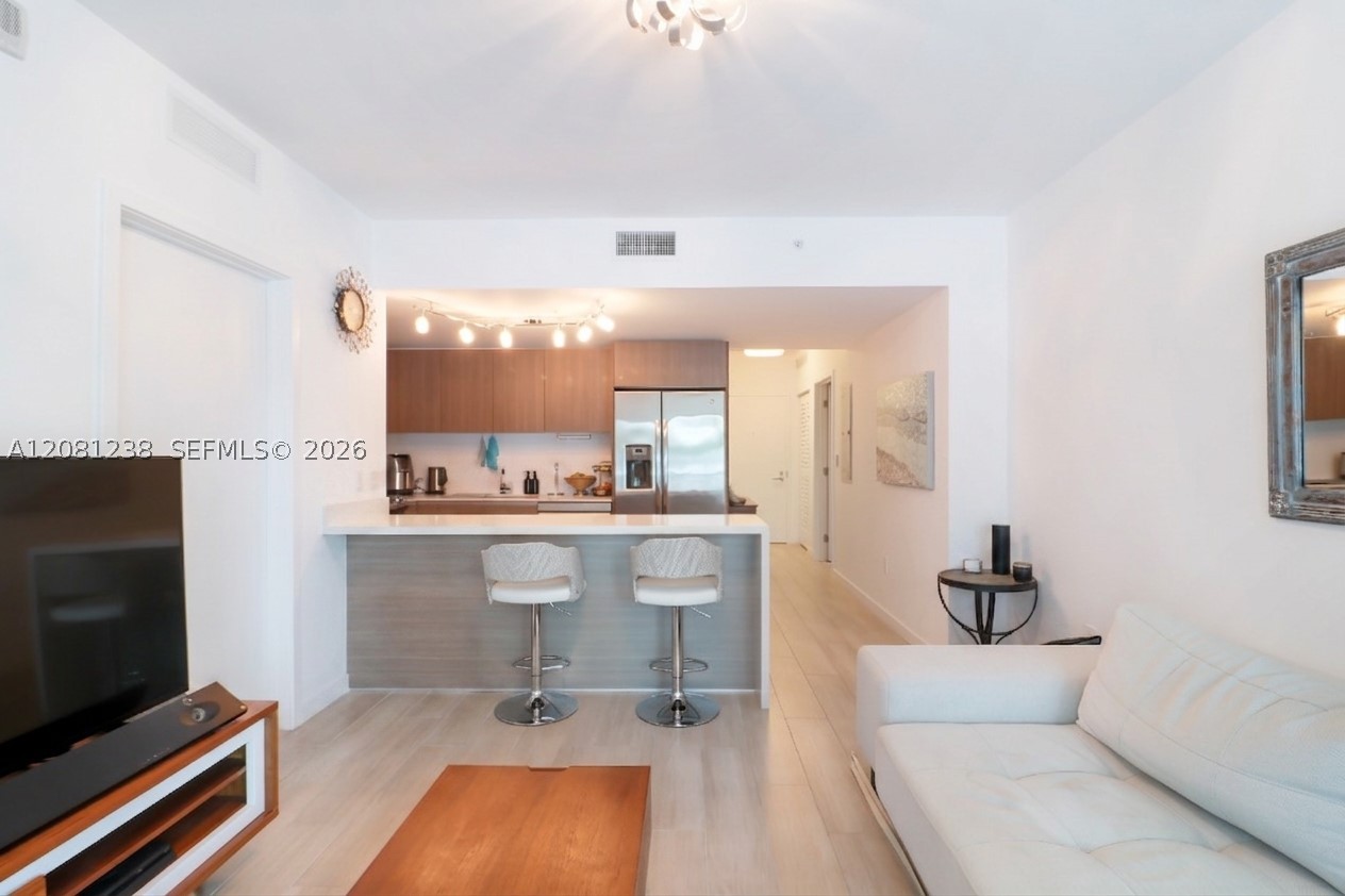 1600 SW 1st Ave #512, Miami FL 33129