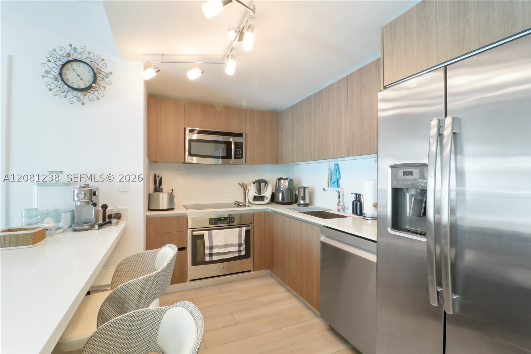 1600 SW 1st Ave #512, Miami FL 33129