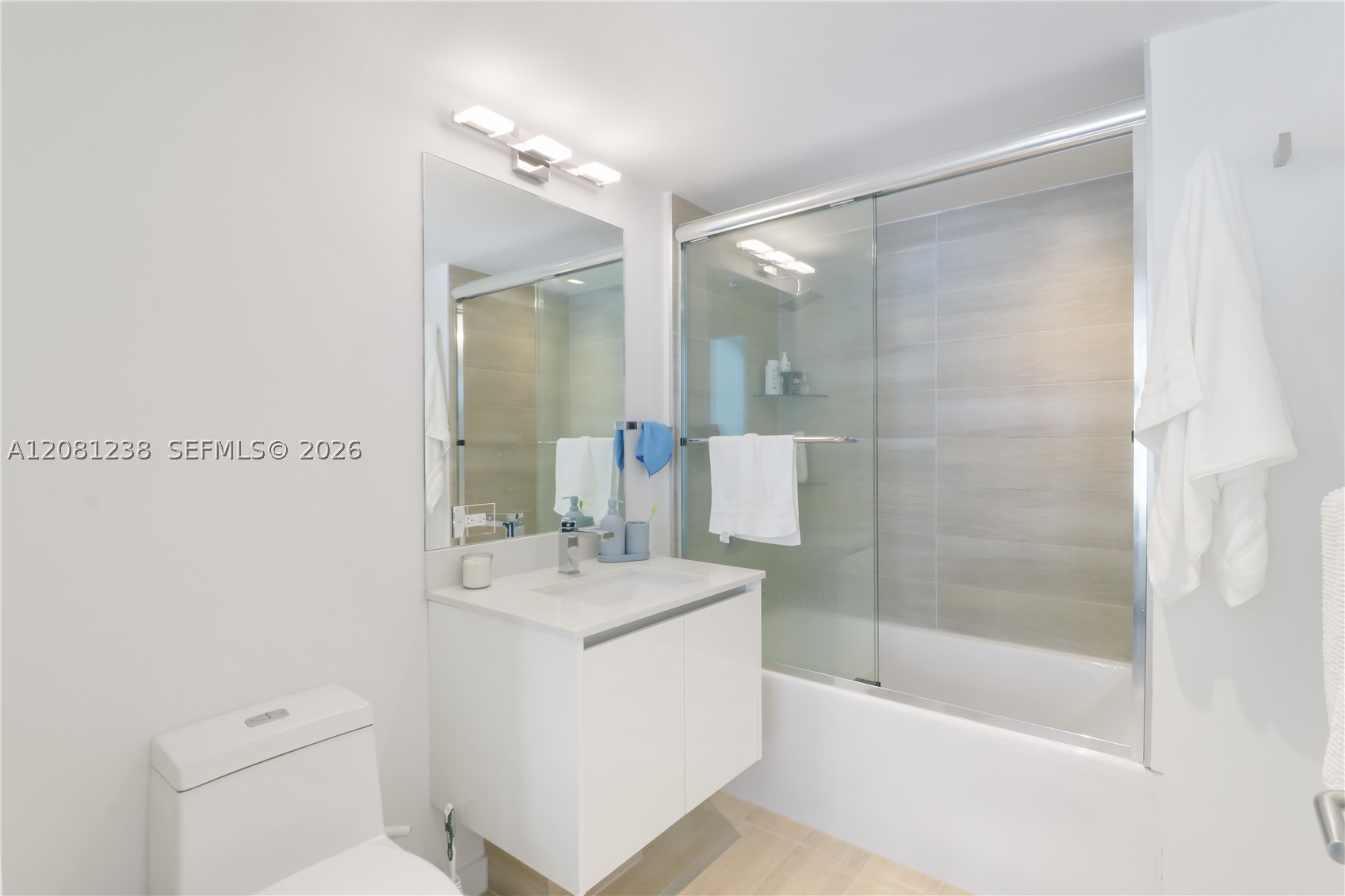 1600 SW 1st Ave #512, Miami FL 33129