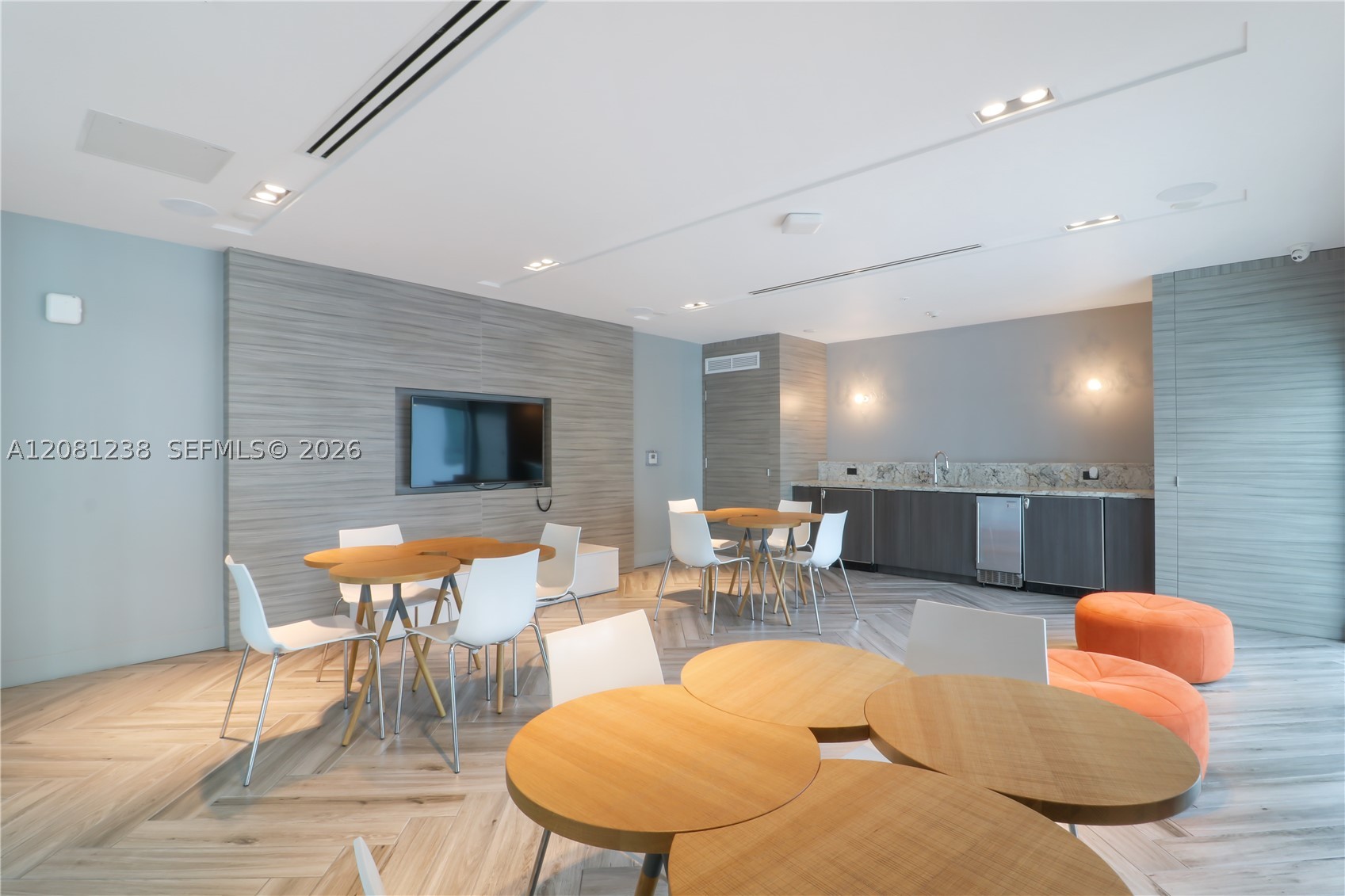 1600 SW 1st Ave #512, Miami FL 33129