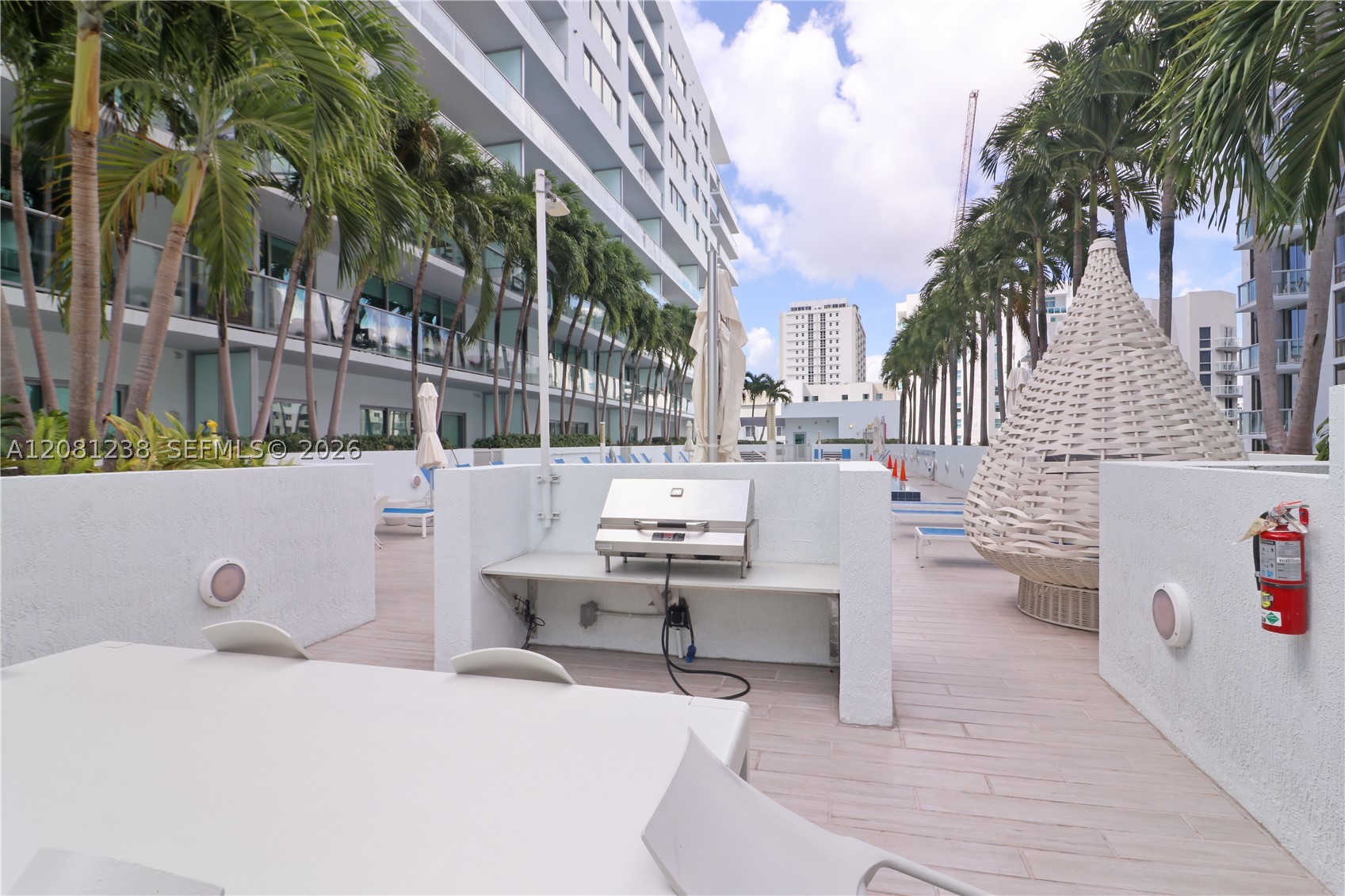 1600 SW 1st Ave #512, Miami FL 33129