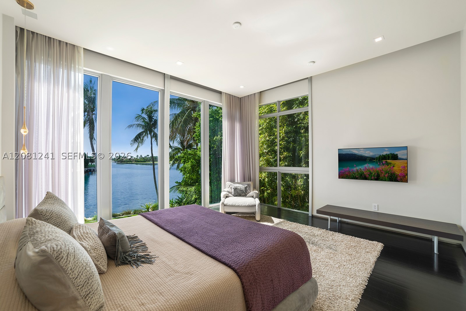 9407 E Broadview Dr, Bay Harbor Islands FL 33154