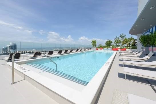 55 SW 9th St #1001, Miami FL 33130