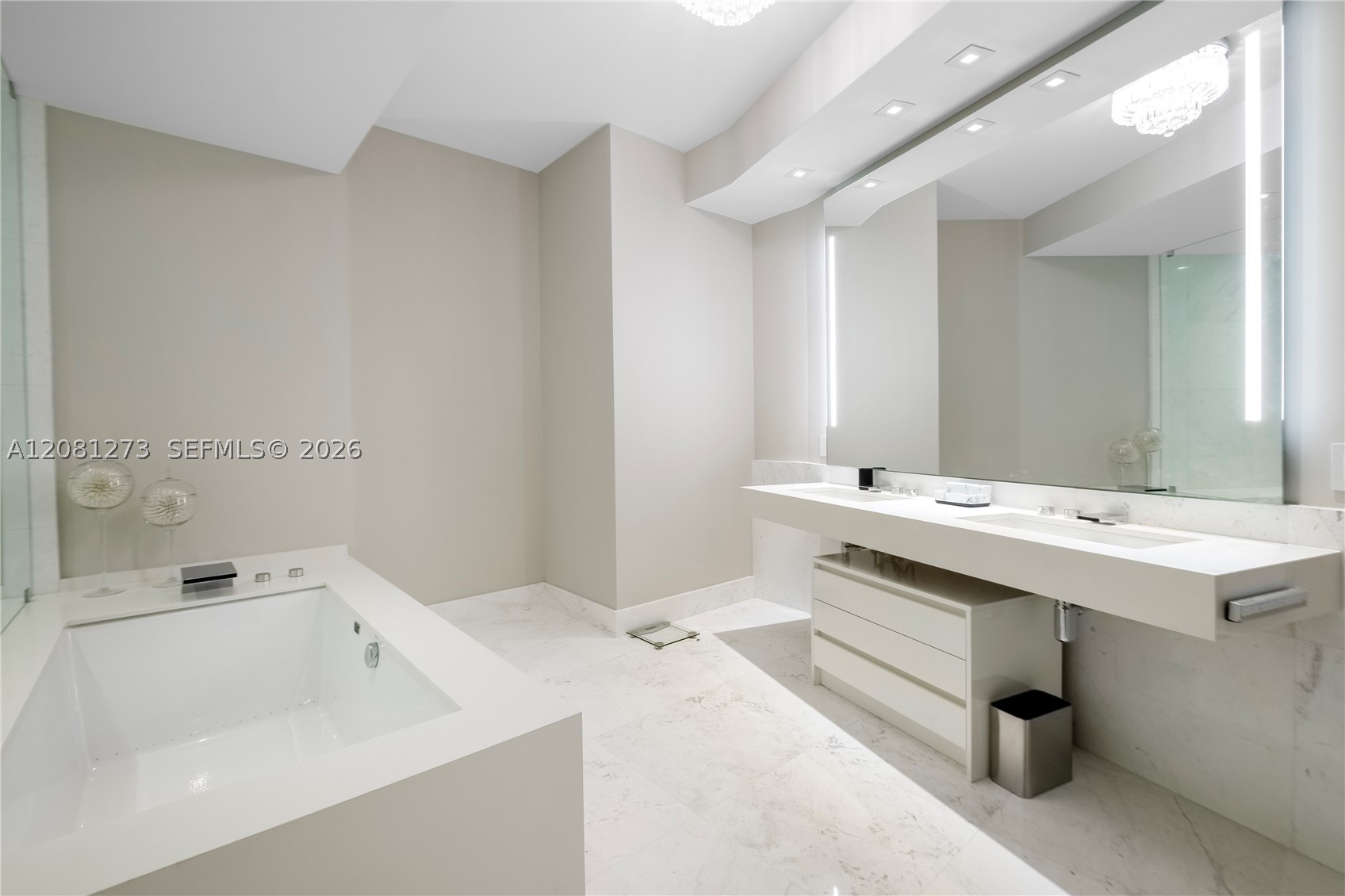 18555 Collins Ave #1505, Sunny Isles Beach FL 33160
