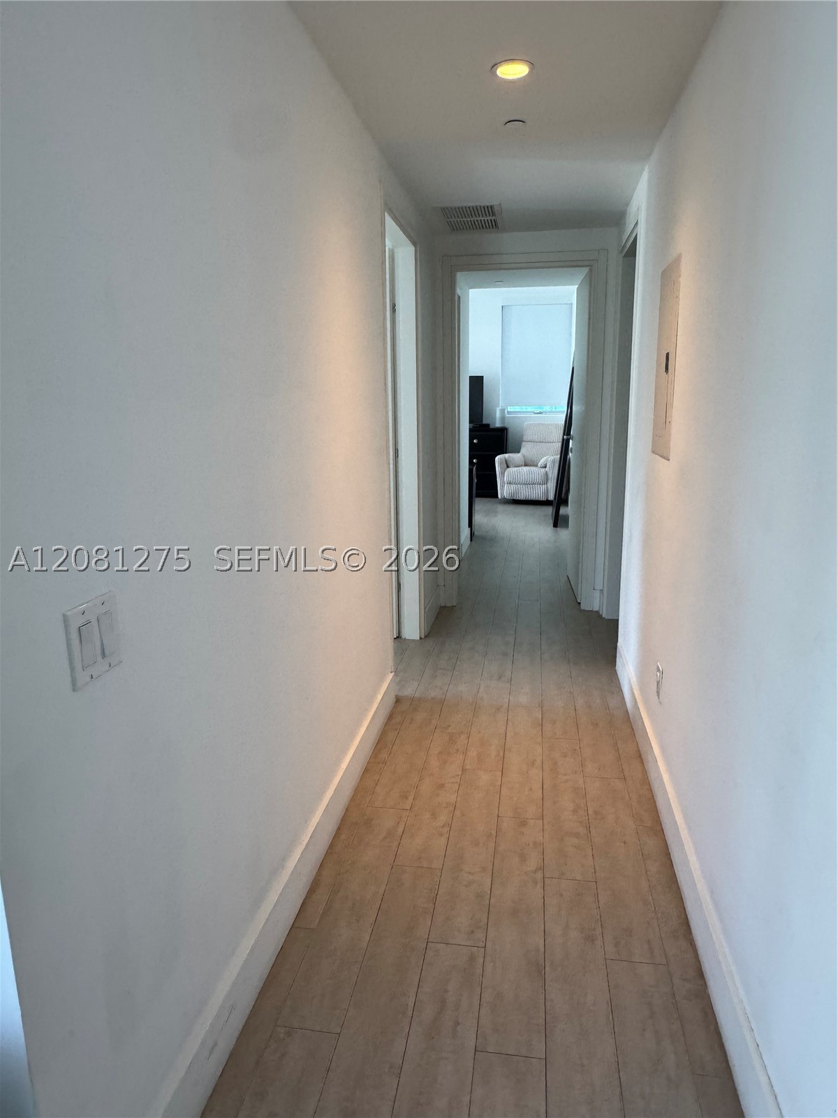 1300 Brickell Bay Dr #2610, Miami FL 33131
