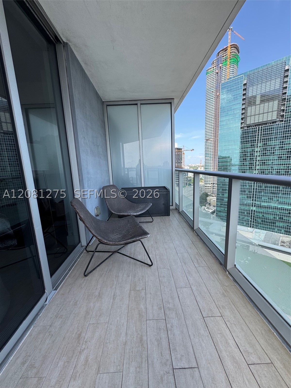 1300 Brickell Bay Dr #2610, Miami FL 33131