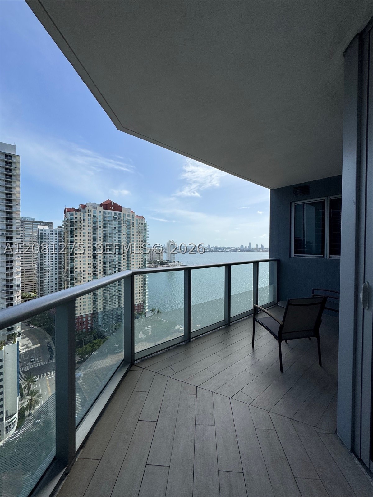 1300 Brickell Bay Dr #2610, Miami FL 33131