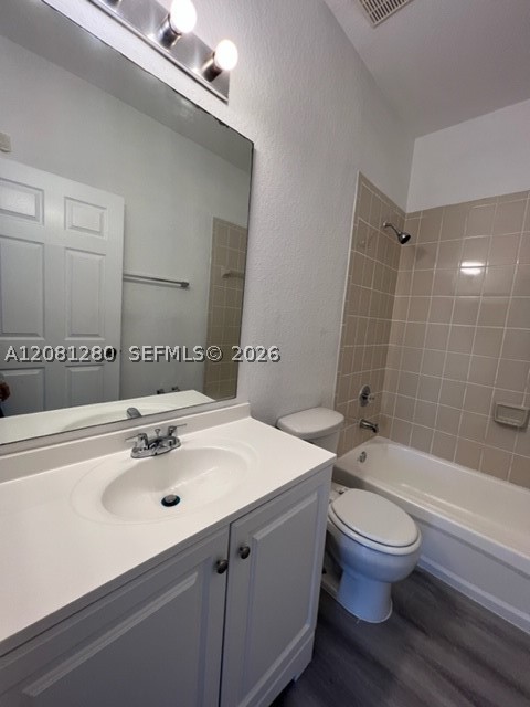 3632 NW 30th Ct #10F, Lauderdale Lakes FL 33311