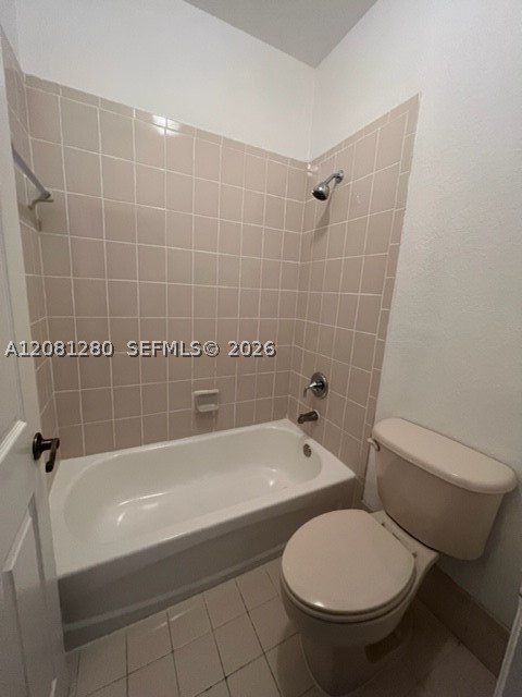 3632 NW 30th Ct #10F, Lauderdale Lakes FL 33311