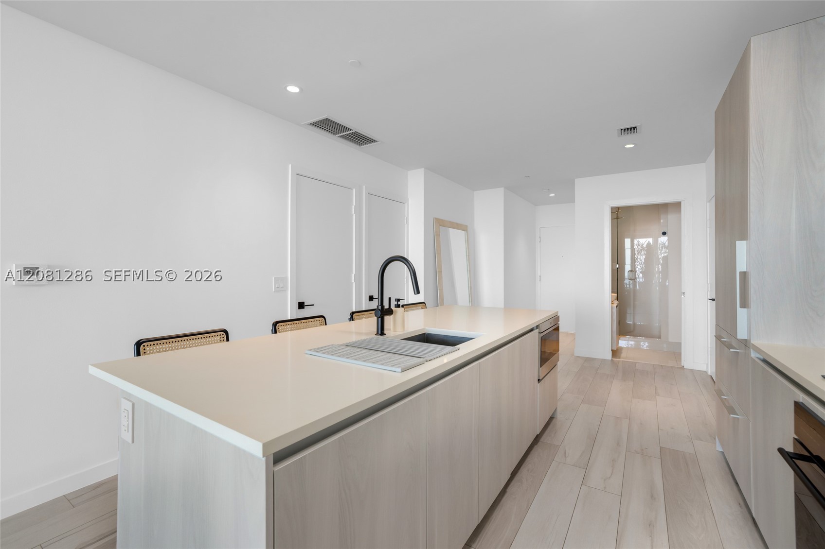 480 NE 31st St #1502, Miami FL 33137